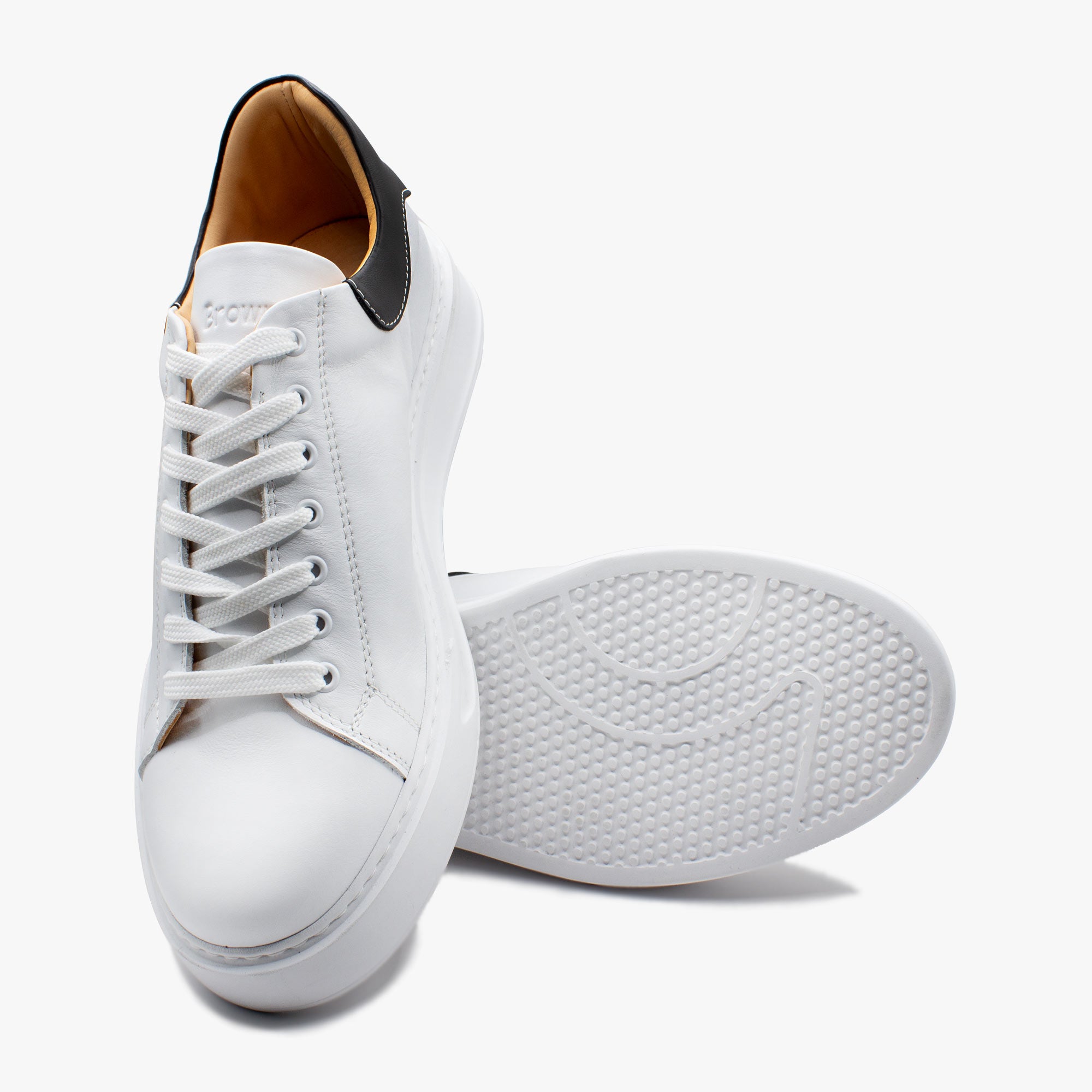 Sneaker 827 uomo bianca e nera