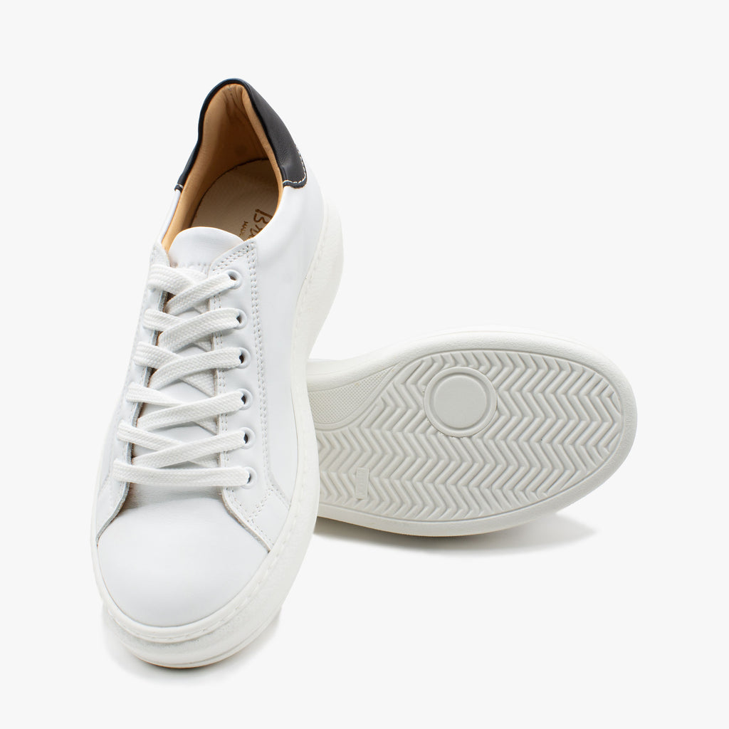 Sneaker 828 donna bianca e nera
